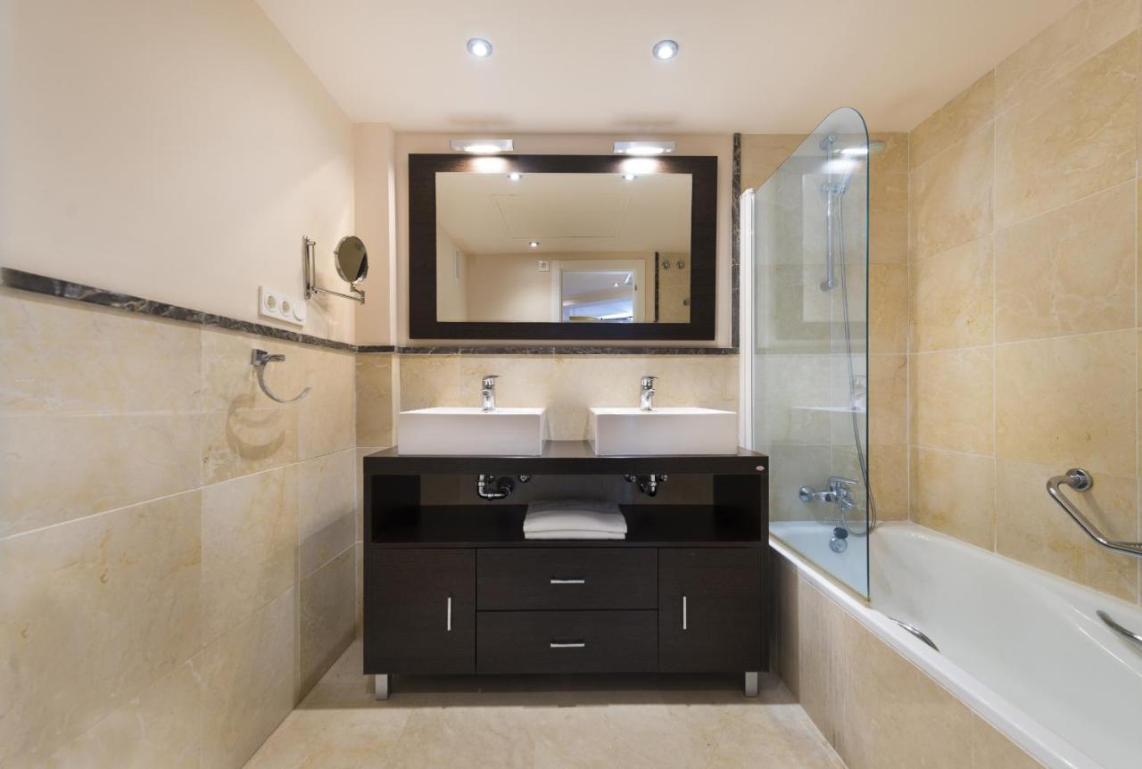 Precioso Apartamento De 2 Dormitorios Con Parking & Wifi トロクス・コスタ エクステリア 写真